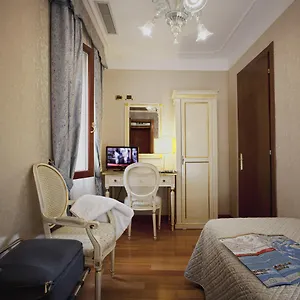 Ca' D'oro - Wenice Deep Culture 3*, Venice Italy